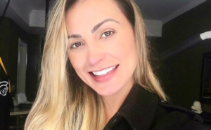 A contratada da Record, Andressa Urach (Foto: Reprodução)