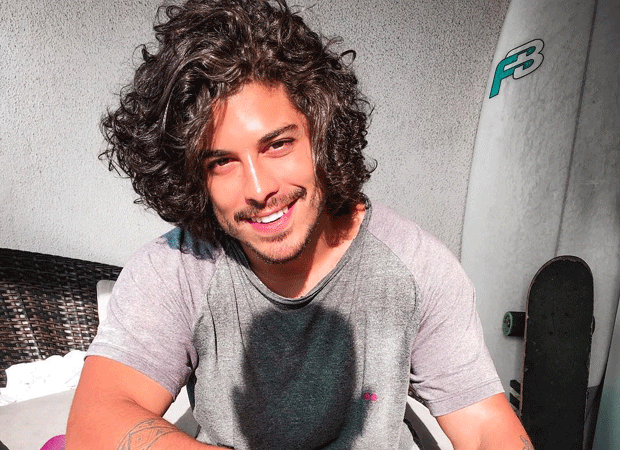 Douglas Sampaio será papai segundo Leo Dias