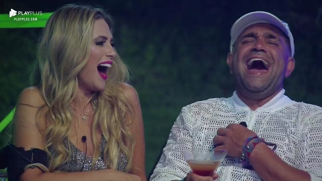 http://tvfoco.uai.com.br/wp-content/uploads/2015/05/Daniela-Mercury.jpg