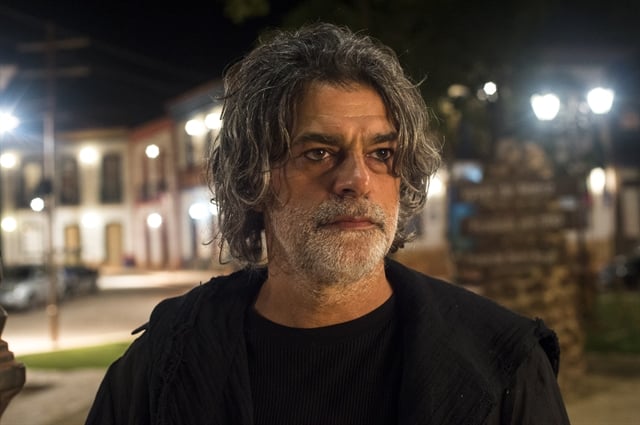 León (Eduardo Moscovis) em O Sétimo Guardião (Foto: Globo/Estevam Avellar)
