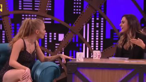 Luísa Sonza com Tatá Werneck no Lady Night (Foto: Reprodução)