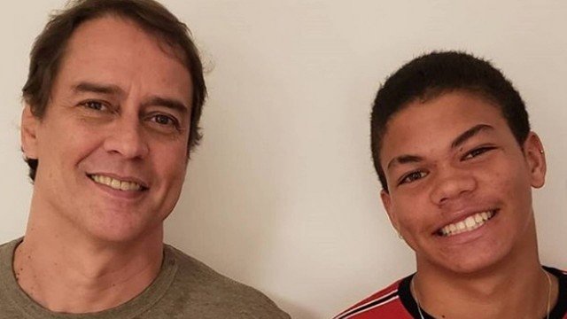Marcello Antony parabeniza o filho Francisco pelos 16 anos do rapaz Foto: Reprodução/Instagram