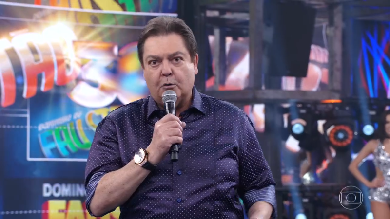 Fausto Silva no comando do Domingão (Foto: Reprodução/Globo)
