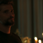 Gabriel (Bruno Gagliasso) em cena de O Sétimo Guardião
(Foto: Reprodução/Globo)