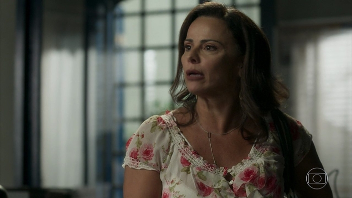 http://tvfoco.uai.com.br/wp-content/uploads/2015/05/Daniela-Mercury.jpg