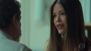 Vitoria Strada (Cris/Julia) em cena de Espelho da Vida
(Foto: Reprodução/Globo)