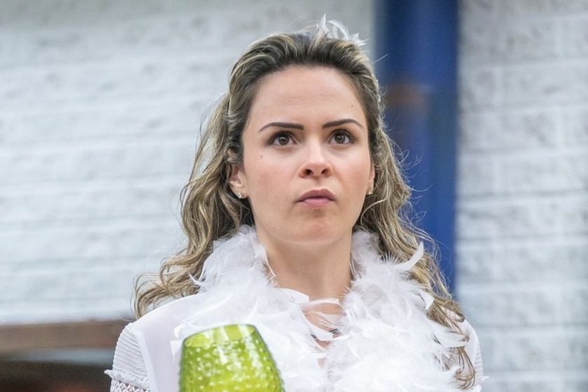 http://tvfoco.uai.com.br/wp-content/uploads/2015/05/Daniela-Mercury.jpg