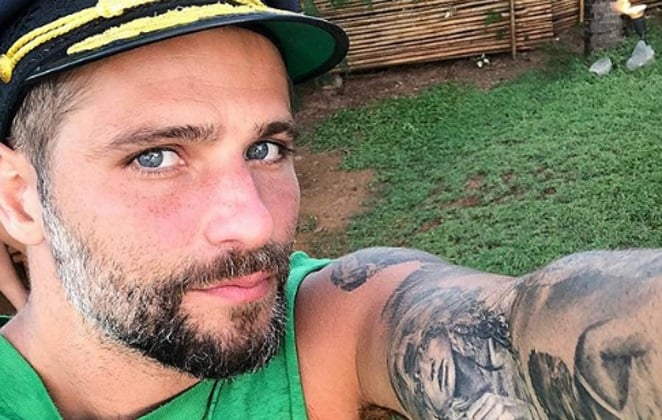 Bruno Gagliasso passa por cirurgia e deve ficar afastado de gravações de novela - Reprodução/Instagram/@brunogagliasso - Esta notícia pertence a https://www.ofuxico.com.br/noticias-sobre-famosos/bruno-gagliasso-passa-por-cirurgia-e-deve-ficar-afastado-de-gravacoes-de-novela/2019/02/26-343467.html © 2000 - 2017. Todos direitos reservados. Este material não pode ser publicado, transmitido por broadcast, reescrito ou redistribuído sem autorização.