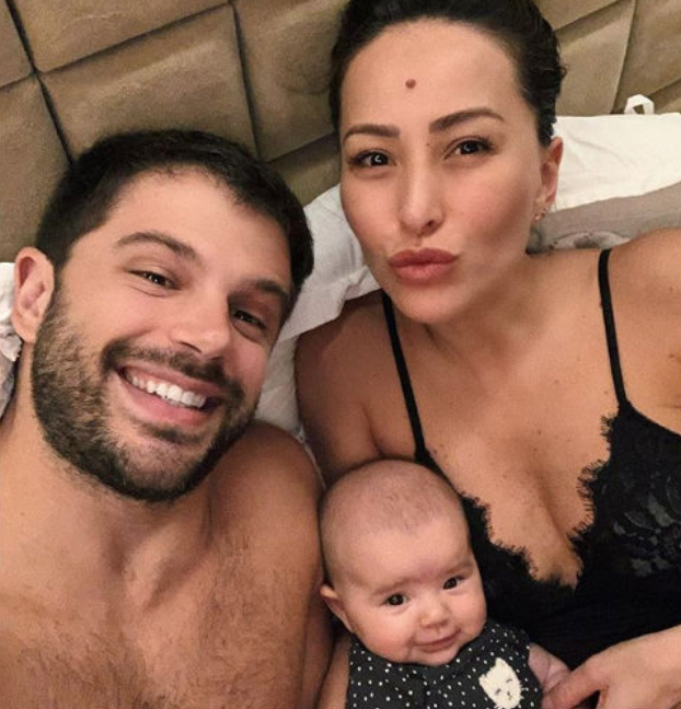 A tal foto que deu o que falar de Duda Nagle, Sabrina Sato e Zoe com "sorriso enigmático" (Foto: Reprodução/ Instagram)