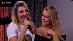 BBB19: Isabella e a mãe no Rede BBB (Reprodução: Globo)