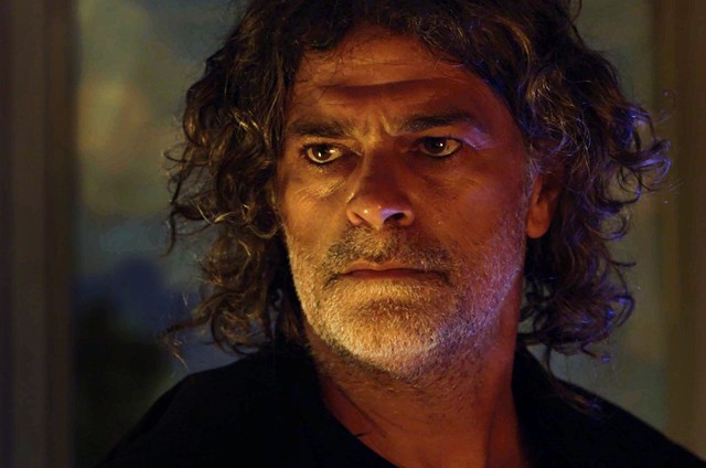 Eduardo Moscovis é o Murilo em O Sétimo Guardião (Foto: Reprodução)