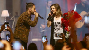 Sandy & Júnior volta a cantar junto (Foto: Reprodução)