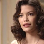 Julia Castelo em cena da novela Espelho da Vida (Foto: Reprodução)