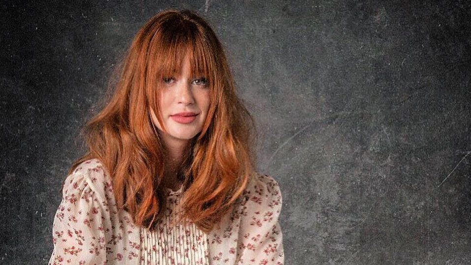 Marina Ruy Barbosa é Luz na novela O Sétimo Guardião