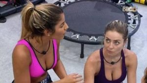 Irmã de Paula falou sobre um possível romance da sister com Hariany (Foto: GloboPlay)