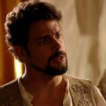 Cauã Reymond (Jesuíno) em cena de Cordel Encantado
(Foto: Reprodução/Globo)
