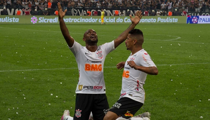 O atacante Vagner Love no jogo entre Corinthians x São Paulo (Foto: Daniel Augusto Jr/Ag. Corinthians)