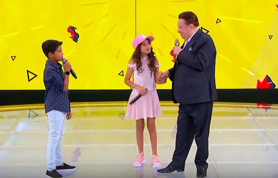 Raul Gil coloca crianças pra dankar funk e causa revolta (Foto: Reprodução)