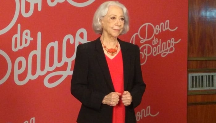 http://tvfoco.uai.com.br/wp-content/uploads/2015/05/Daniela-Mercury.jpg