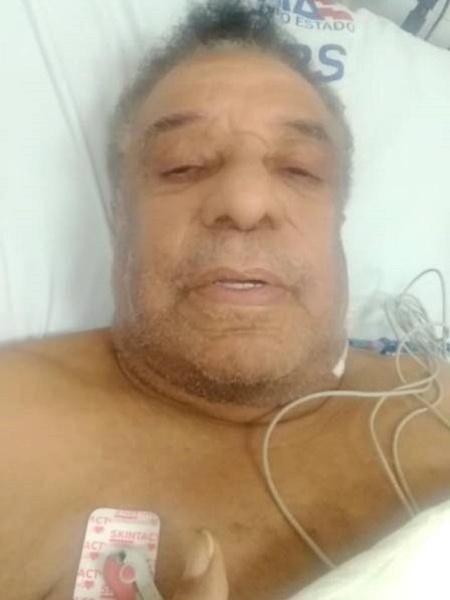 Antes de receber a carta de Lula, Agnaldo Timóteo havia feito um vídeo na cama do hospital afirmando estar bem Foto: Reprodução