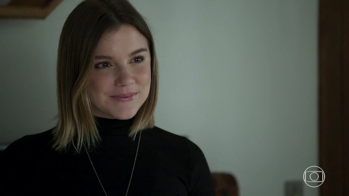 Alice Wegmann interpreta Dalila, a vilã de Órfãos da Terra trama das seis da Globo (Foto: Reprodução/Globo)