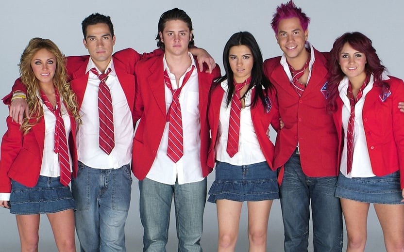 Anahi Elenco de Rebelde (Foto: Reprodução)