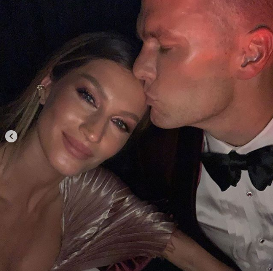 Gisele Bündchen e o esposo Tom Brady (Foto: Reprodução/ Instagram)