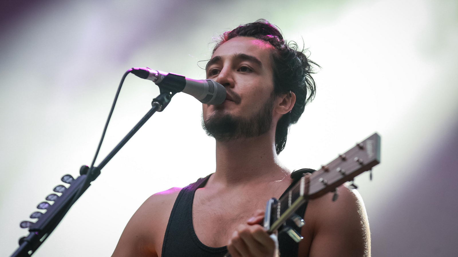 Tiago Iorc terá o primeiro show no retorno do Acústico MTV (Foto: Reprodução)