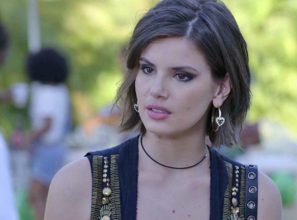 http://tvfoco.uai.com.br/wp-content/uploads/2015/05/Daniela-Mercury.jpg