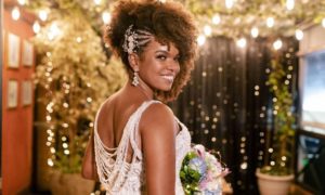 Jeniffer Nascimento prepara cerimônia religiosa para breve (Foto: Reprodução)