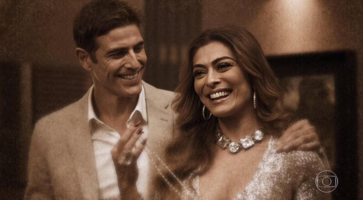 Maria da Paz e Régis em jantar na novela A Dona do Pedaço, da Globo. (Foto: Reprodução)