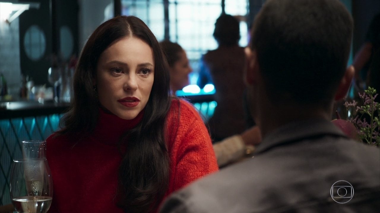 Virgínia adotou o nome artístico de Vivi Guedes na novela da Globo A Dona do Pedaço