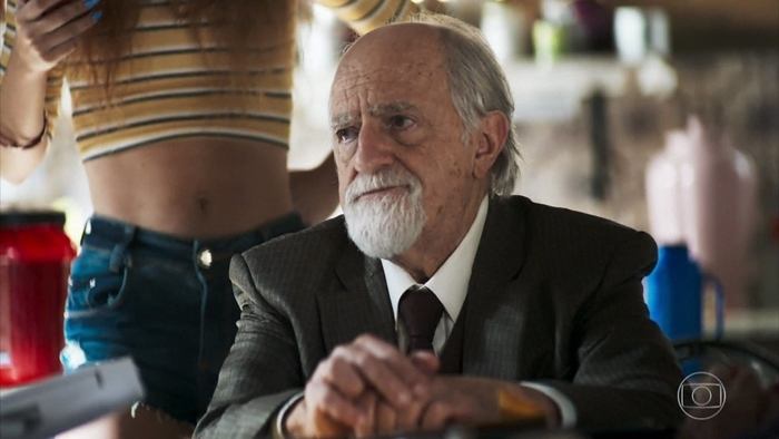 Antero (Ary Fontoura) em A Dona do Pedaço (Foto: Reprodução/Globo)