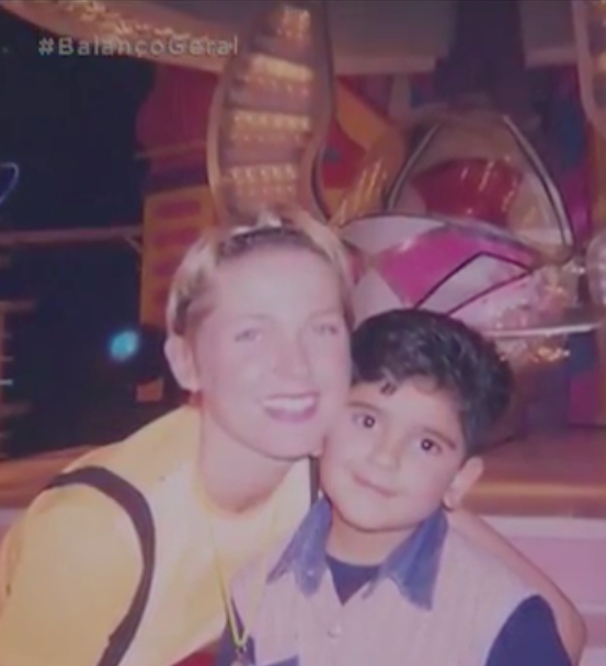 Kalil Taha com Xuxa, ele também participou de programas ao lado de Faustão e Moacyr Franco Foto: Reprodução