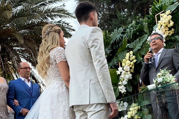 Carol Dantas se casa com Vinicius Martinez (Foto: Reprodução/Instagram)
