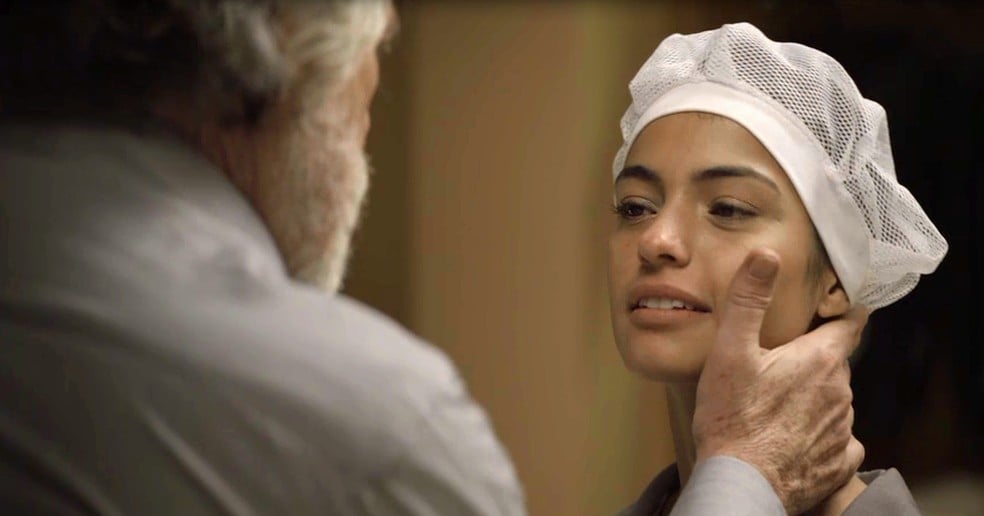 Edilene (Cynthia Senek) em cena de A Dona do Pedaço da Globo 