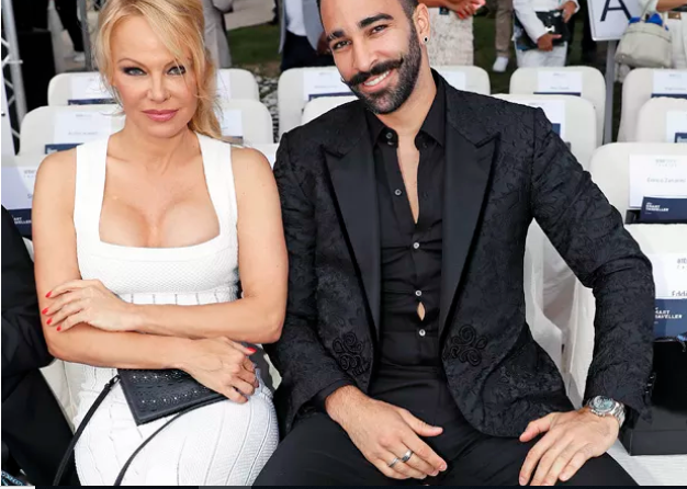 Pamela Anderson citou cada agressão e cada traição de Adil Rami (Foto: Reprodução) Pamela Anderson citou cada agressão e cada traição de Adil Rami (Foto: Reprodução)