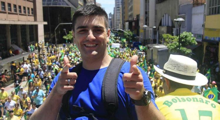 Mc Reaça é apoiado por Jair Bolsonaro Foto: Facebook