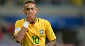 O jogador da seleção Neymar está tentando rescindir contrato com o PSG (Foto: Reprodução)