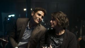 Régis (Reynaldo Gianecchini) e Jô (Agatha Moreira) em A Dona do Pedaço da Globo (Foto: Reprodução/Globo)