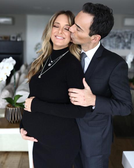 Ticiane Pinheiro e Cesar Tralli acabam de ser anunciados com pais de Manuella