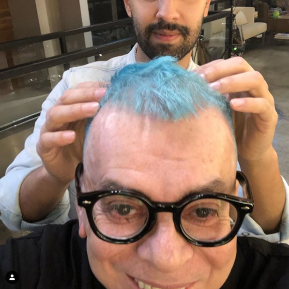 Walcyr Carrasco agora está de cabelo azul (Foto: Reprodução/ Instagram) Walcyr Carrasco agora está de cabelo azul (Foto: Reprodução/ Instagram)
