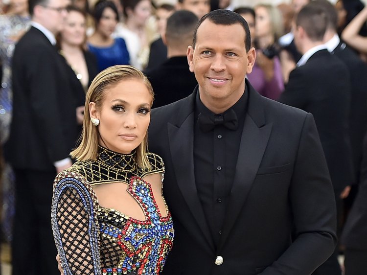 Cantora Jennifer Lopez e seu noivo Alex Rodriguez (Foto: Reprodução)