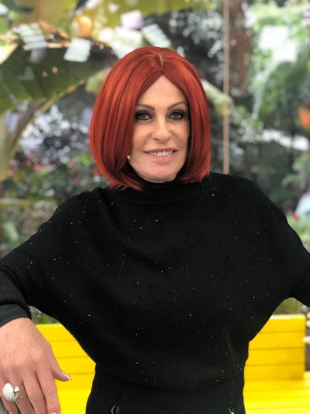 Ana Maria Braga surge com peruca ruiva no 'Mais Você' da Globo Foto: Reprodução