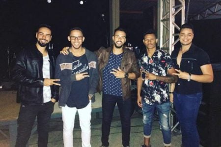 Banda de música sertaneja, Stillo Universitário sofreu um grava acidente e doi músicos morreram (imagem: Reprodução)