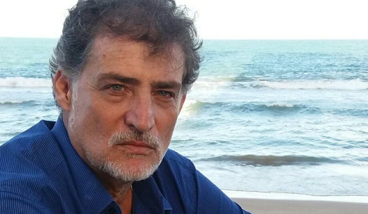 Giuseppe Oristanio teve seu contrato renovado pela Record. (Foto: Reprodução)