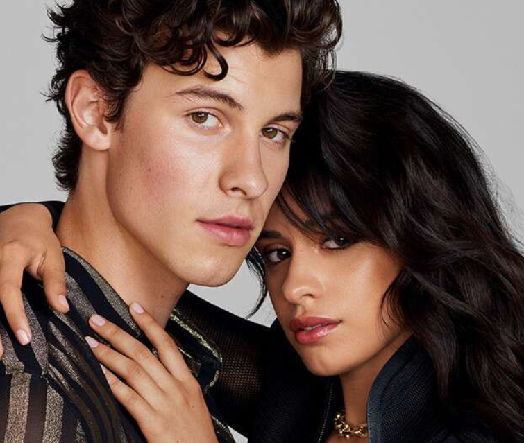 Shawn Mendes e Camila Cabello surpreendem a todos depois de serem flagrados aos beijos (Foto: Reprodução