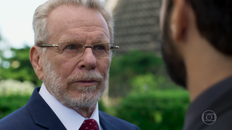 Eric Feitosa (Jonas Bloch) morrerá em acidente provocado por Diogo (Armando Babaioff) em Bom Sucesso (Foto: Reprodução/Globo)