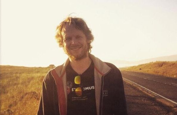 Morre o cantor Julien Gauthier aos 44 anos de idade (Foto: Reprodução)