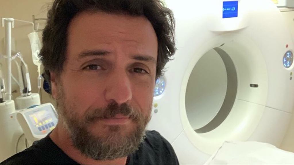 Rodrigo Lombardi no hospital. Foto: Reprodução/Instagram